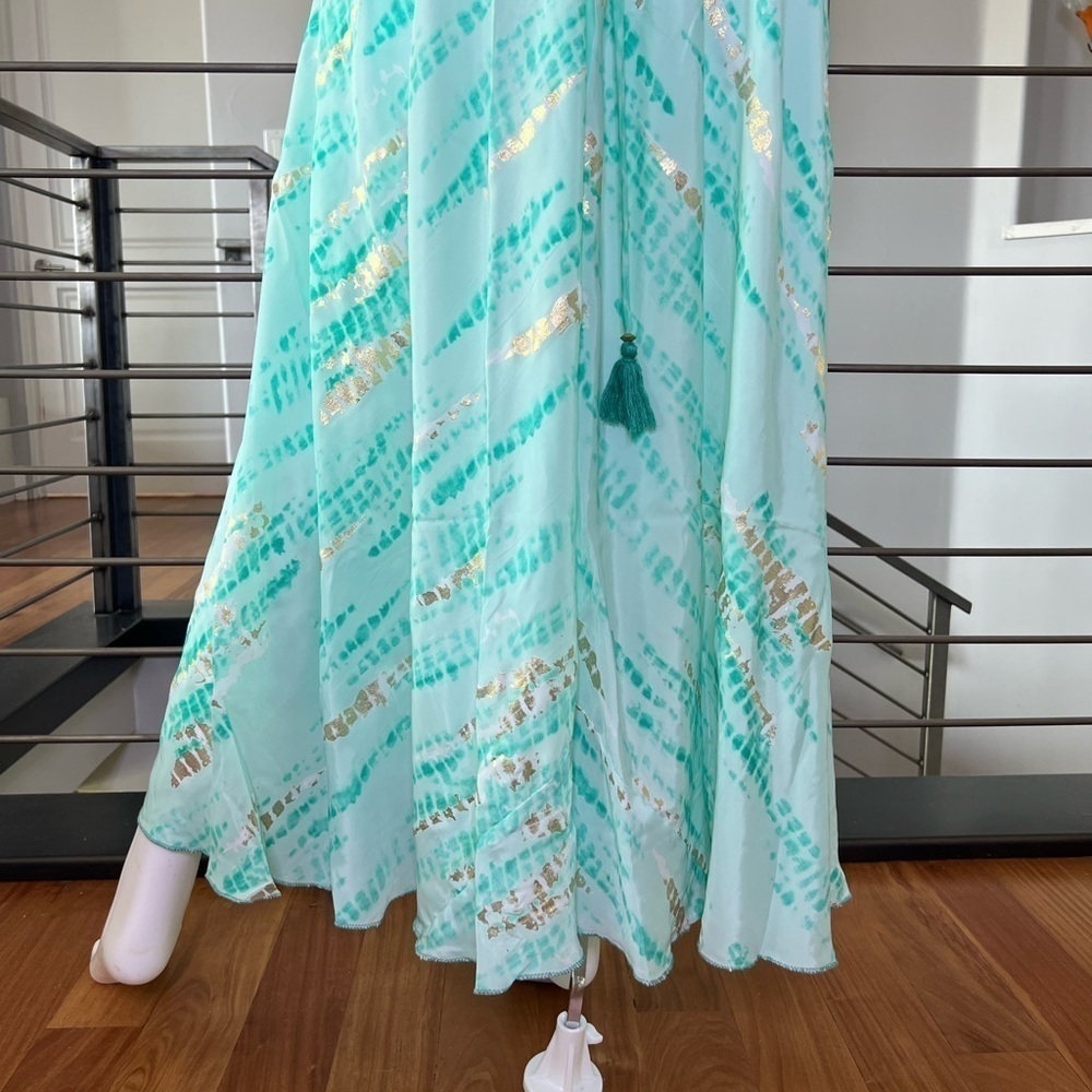 Metallic Print Halter Maxi Dress - Picture 10 of 14